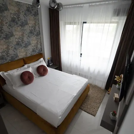 John's Luxury *