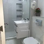 John's Luxury Apartment *