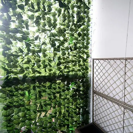 John's Luxury Apartment *