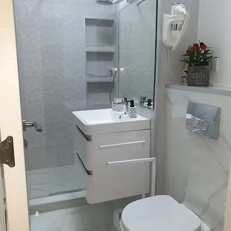 John's Luxury Appartement *