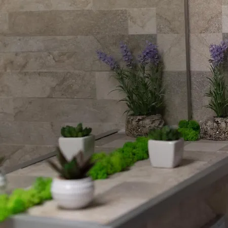 John's Luxury Mamaia