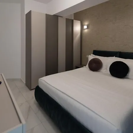 Διαμέρισμα John's Luxury Mamaia