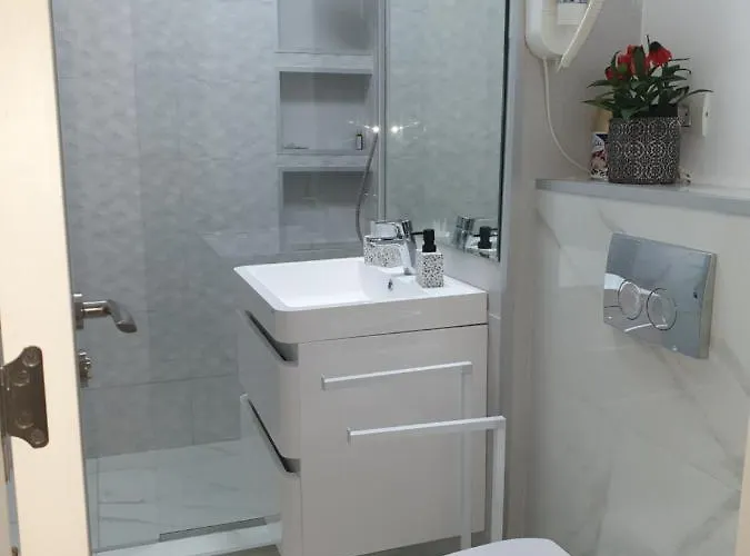 John's Luxury Lejlighed *