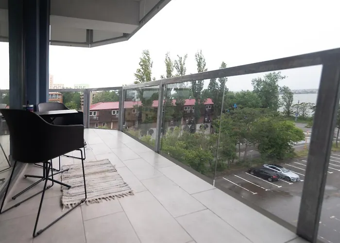 John's Luxury Mamaia